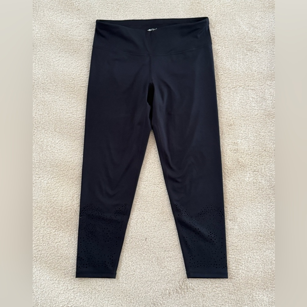 NWOT Ideology Leggings With Eyelet‎ Design, Size L